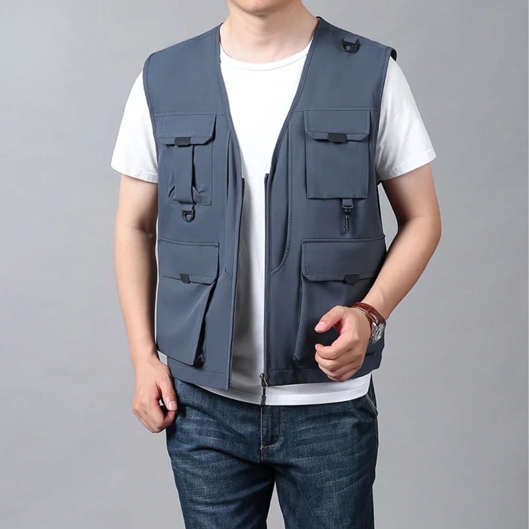 Functional Men's Cargo Vest