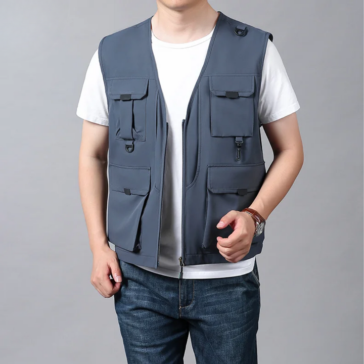 Functional Men's Cargo Vest