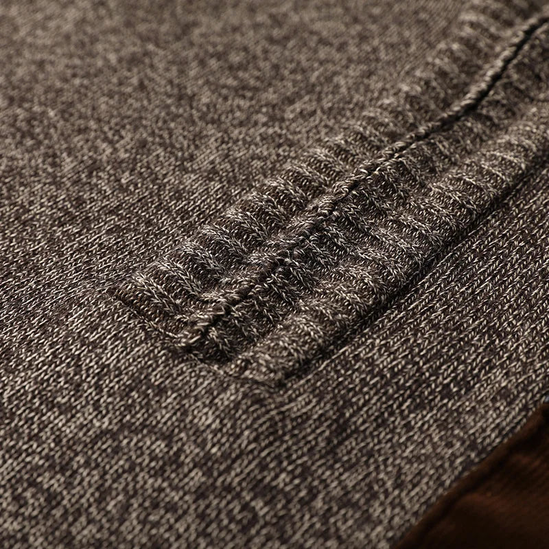 Men's Quarter-Zip Pullover with Contrast Details - High Collar and Modern Fit