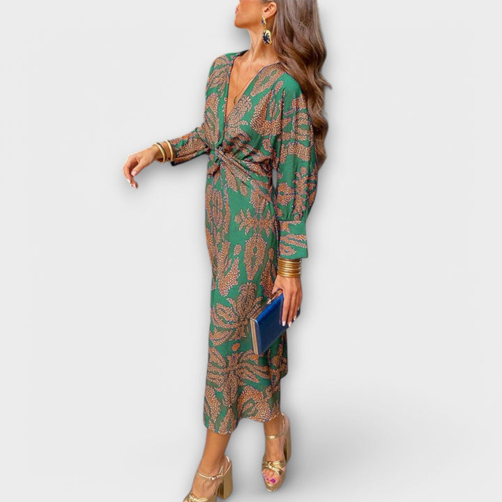 Elegant Women's Long Sleeve Dress - Timeless Style for Formal Occasions