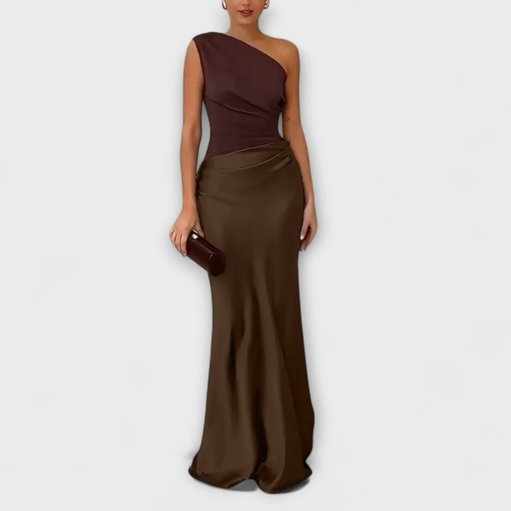 Elegant Women's One-Shoulder Maxi Dress with Asymmetric Neckline
