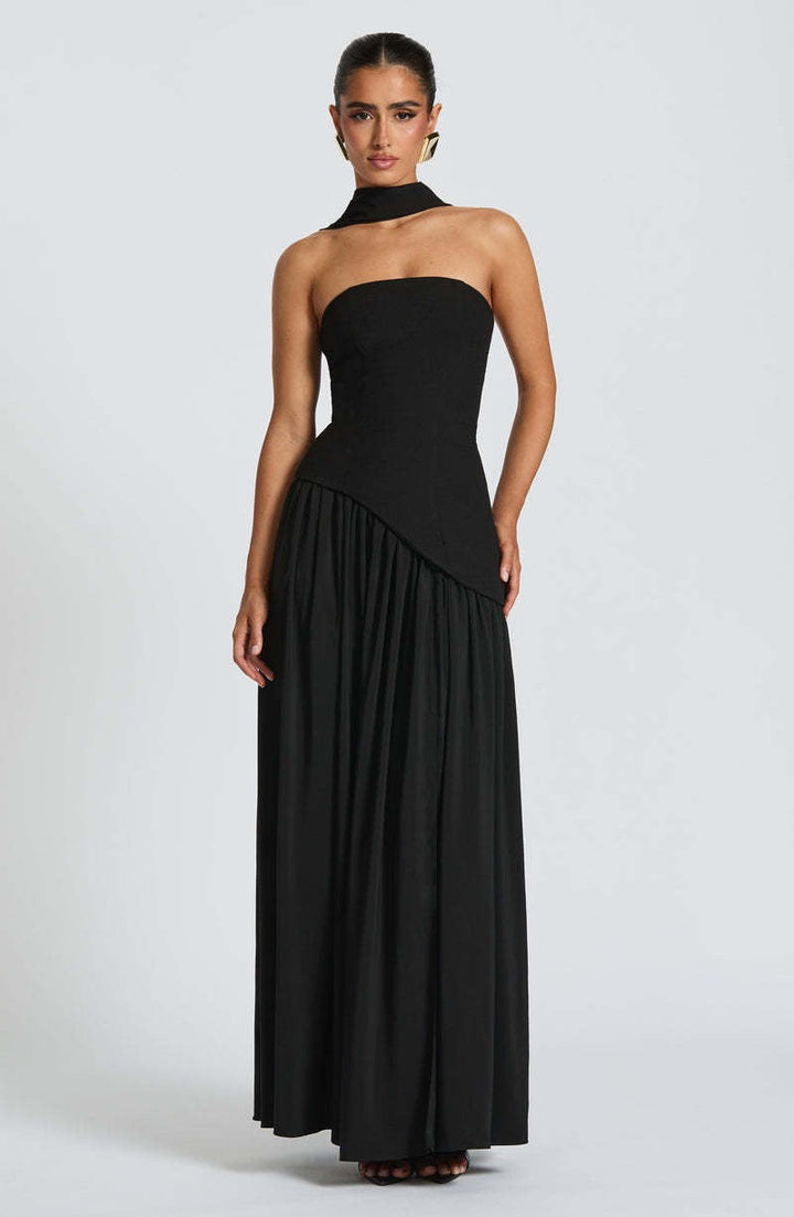 Elegant Flowing Women's Maxi Dress