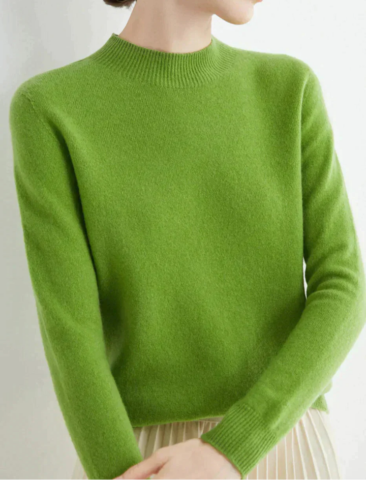 Elegant Women's Cashmere Sweater - Luxuriously Soft and Timeless