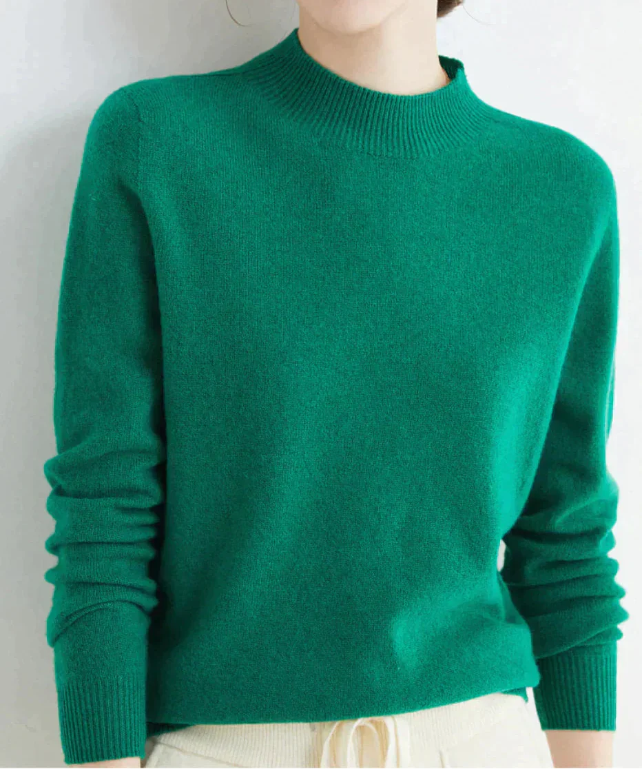 Elegant Women's Cashmere Sweater - Luxuriously Soft and Timeless