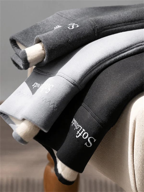 Women's Winter Pants with Warm Fleece Lining - Weatherproof and Stretch