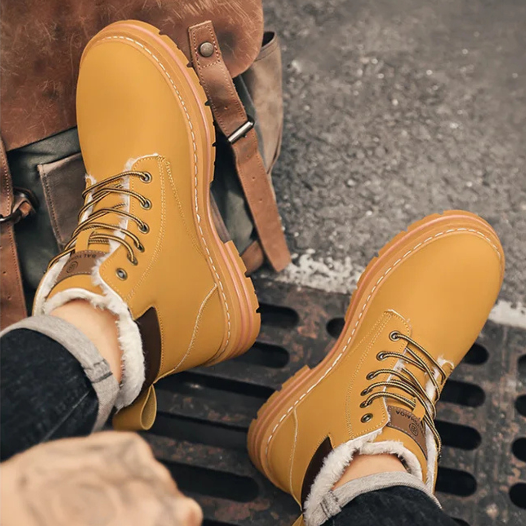 Warm Fur-Lined Men's Insulated Snow Boots