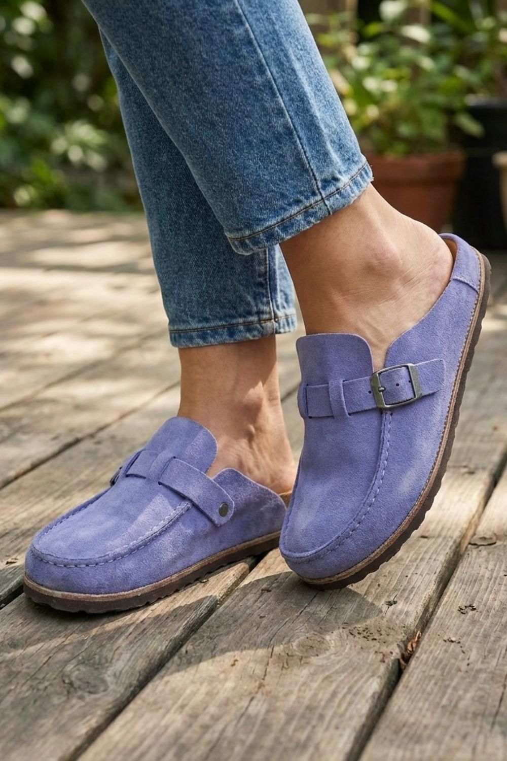 Comfortable Ergonomic Women's Clogs with Buckle