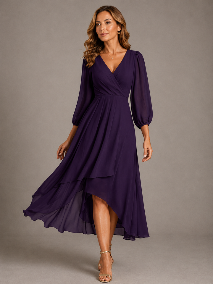 Elegant Flowing Women's V-Neck Long Dress