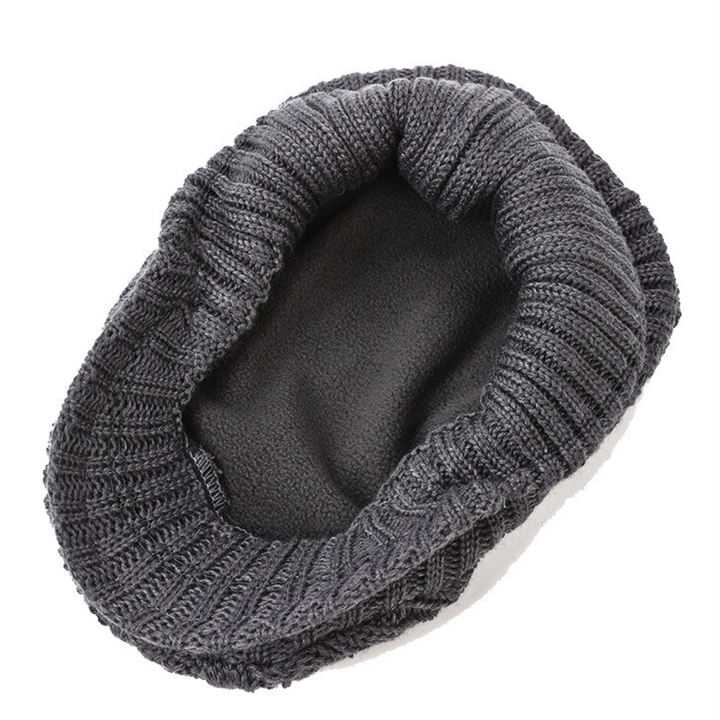 Warm Men's Knit Beanie with Fleece Lining - Soft Winter Hat with Ear Coverage