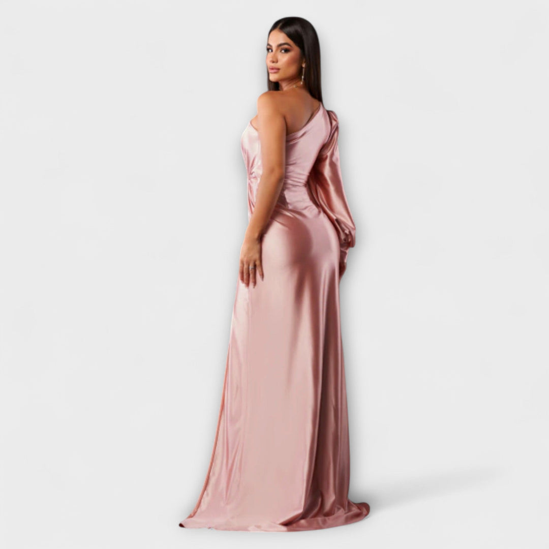 Elegant Women's Dress with Round Neckline - Timeless and Versatile