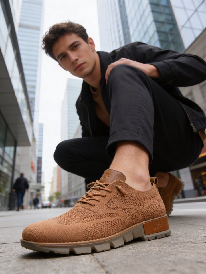 Lightweight Breathable Men's Knit Sneakers
